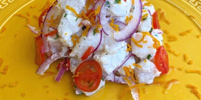 Ceviche de namorado com leite de coco